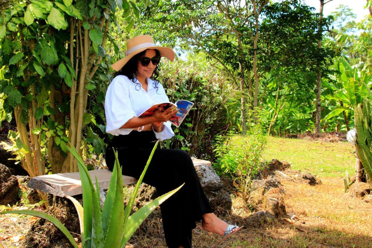 Natura Gardens Galapagos Bellavista  外观 照片
