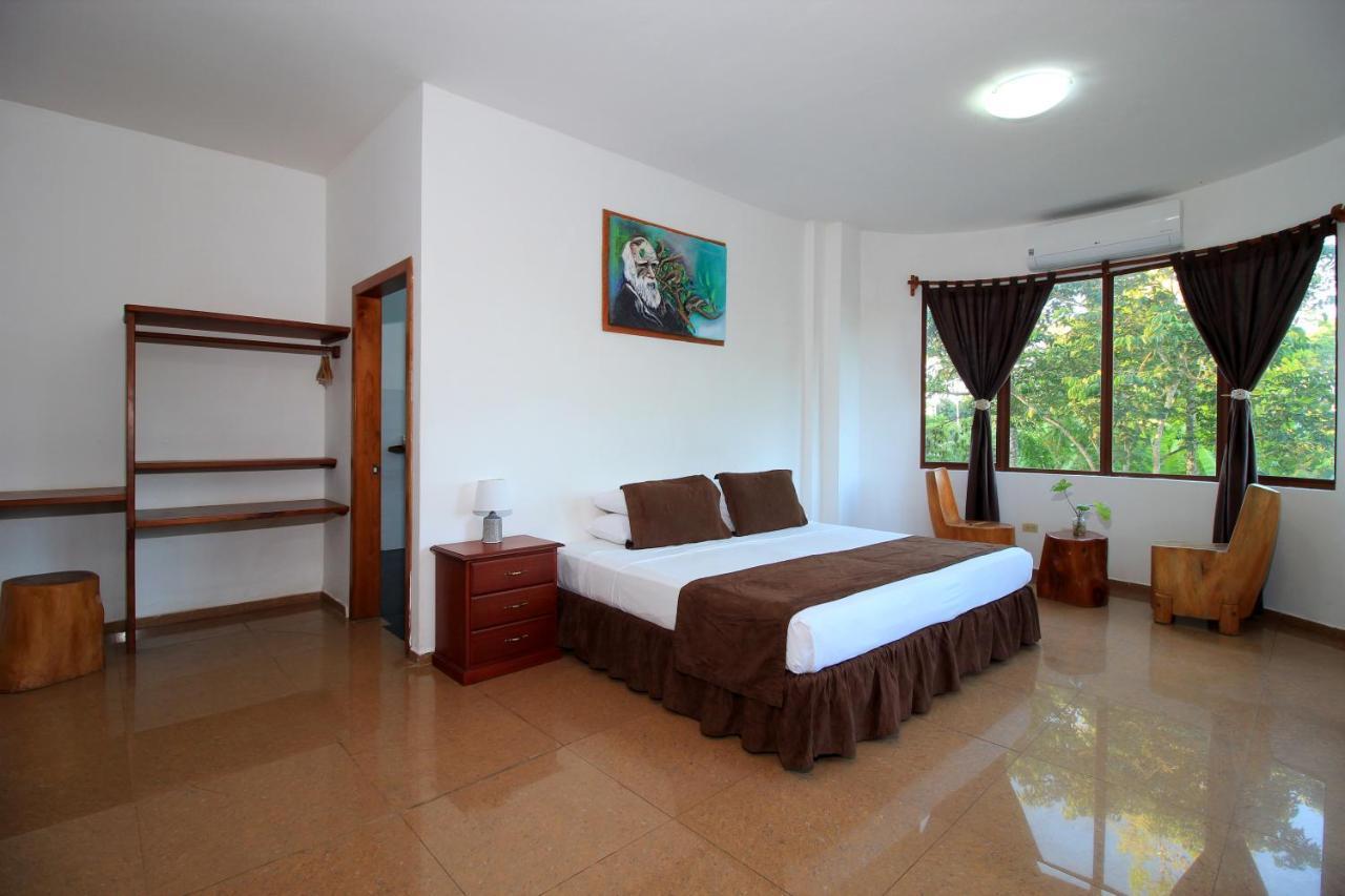 Natura Gardens Galapagos Bellavista  外观 照片