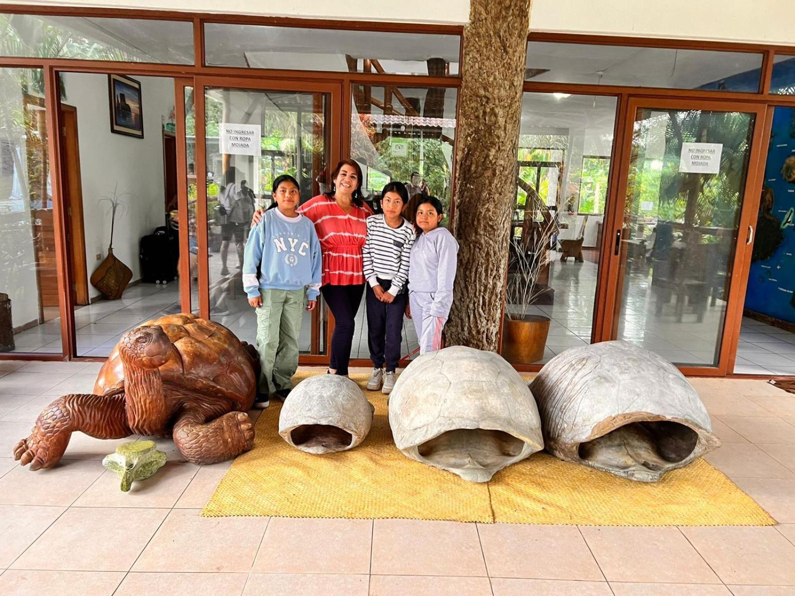 Natura Gardens Galapagos Bellavista  外观 照片