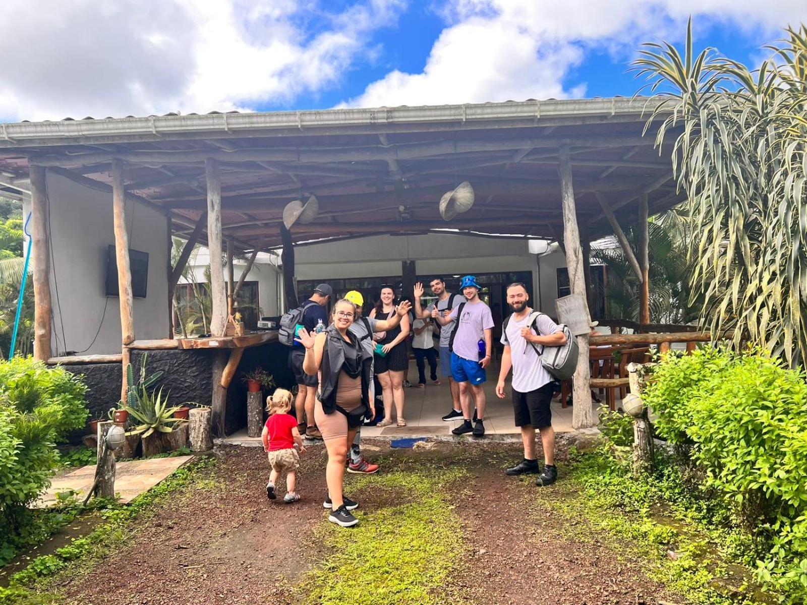 Natura Gardens Galapagos Bellavista  外观 照片