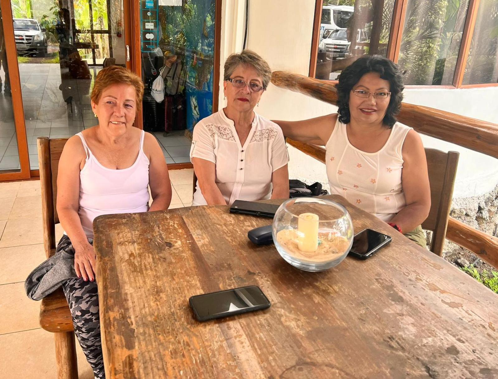 Natura Gardens Galapagos Bellavista  外观 照片