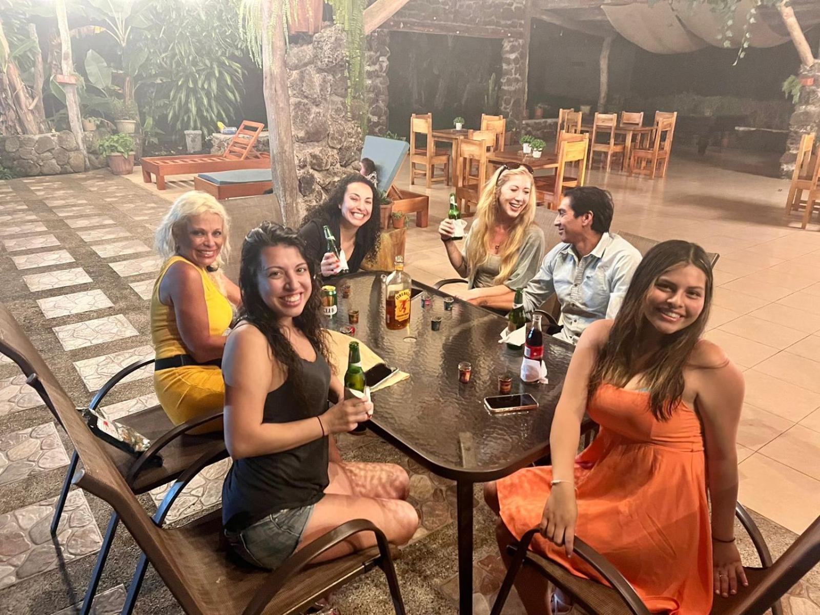 Natura Gardens Galapagos Bellavista  外观 照片